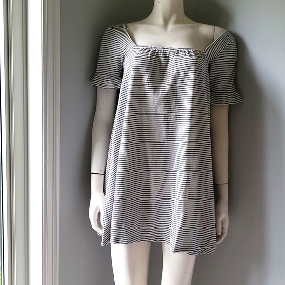 NWT ASOS Petite Smock Dress Size 4 - Picture 1 of 7